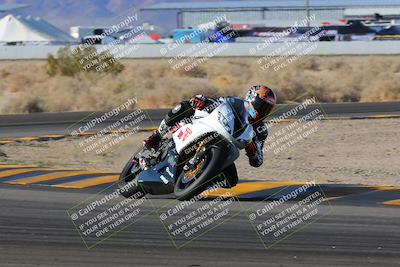 media/Dec-18-2022-SoCal Trackdays (Sun) [[8099a50955]]/Turn 4 (1pm)/